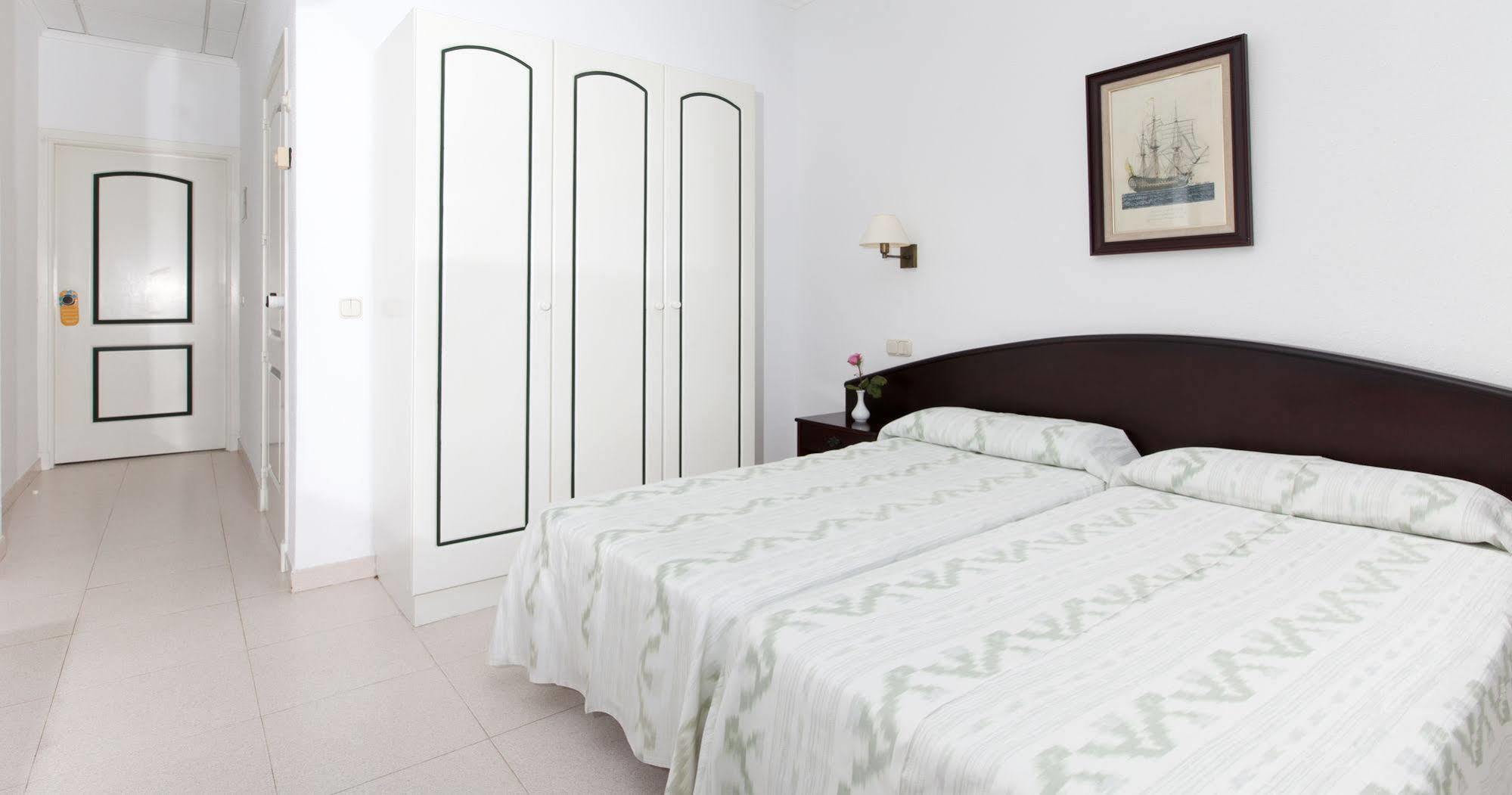 Son Bou Apartments Zewnętrze zdjęcie